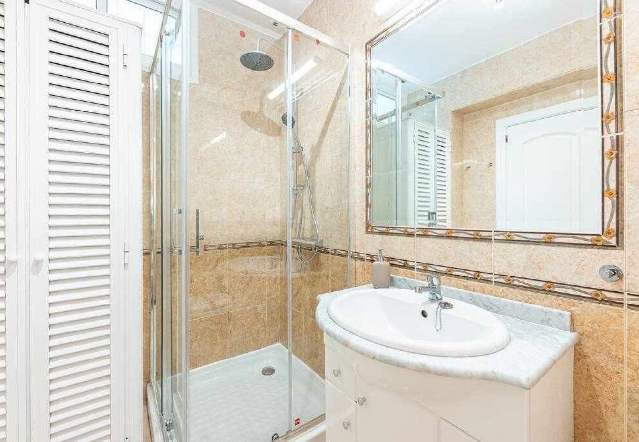 Apartamento en Benalmádena - Apartamento frente al mar y puerto Marina 