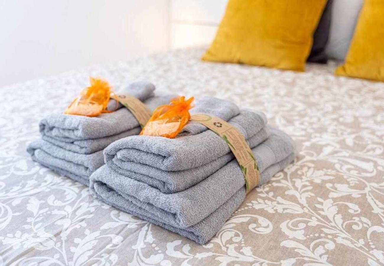 Apartamento en Benalmádena - Apartamento frente al mar y puerto Marina 