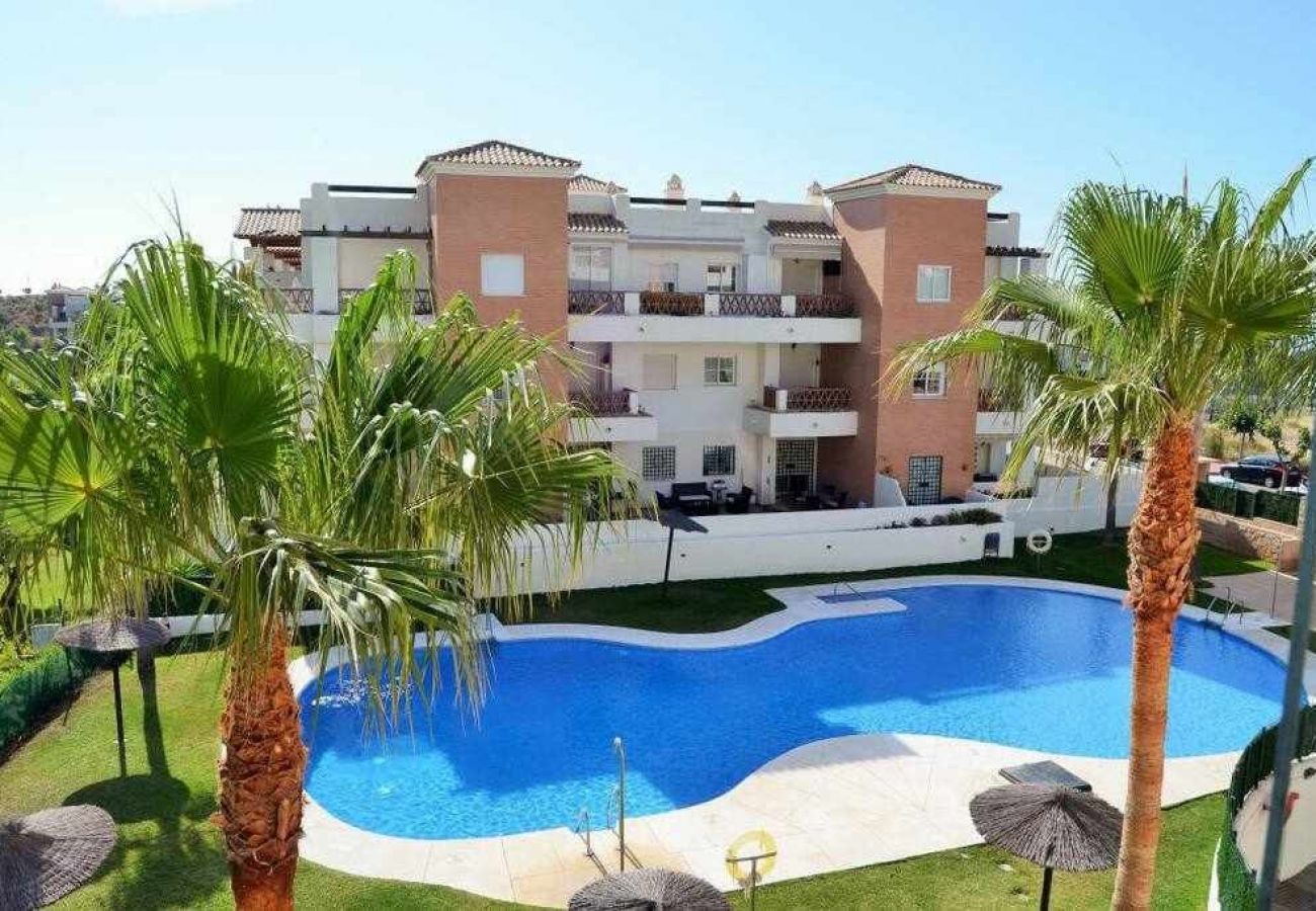 Apartamento en Benalmádena - Precioso apartamento con vistas a Arenal golf 