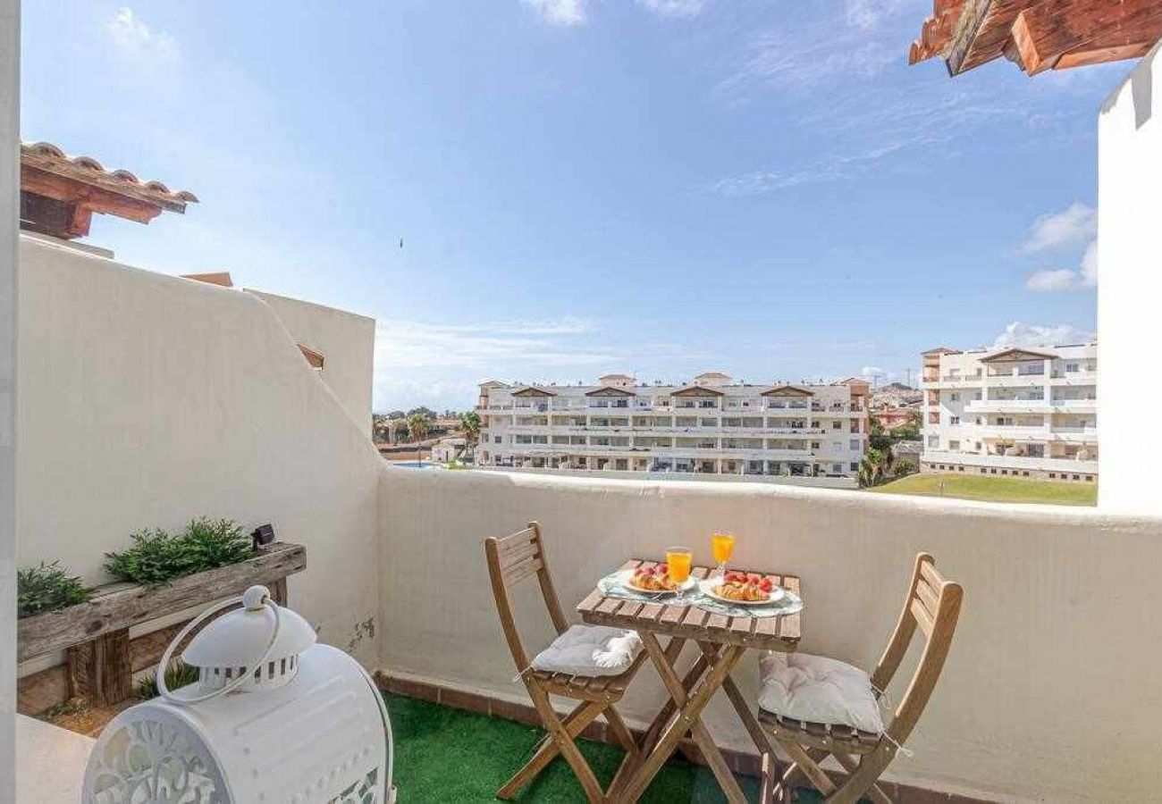 Apartamento en Benalmádena - Precioso apartamento con vistas a Arenal golf 