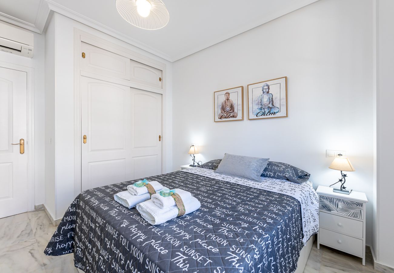 Apartamento en Benalmádena - Apartamento en Pueblo Quinta a 1 min de la Playa 