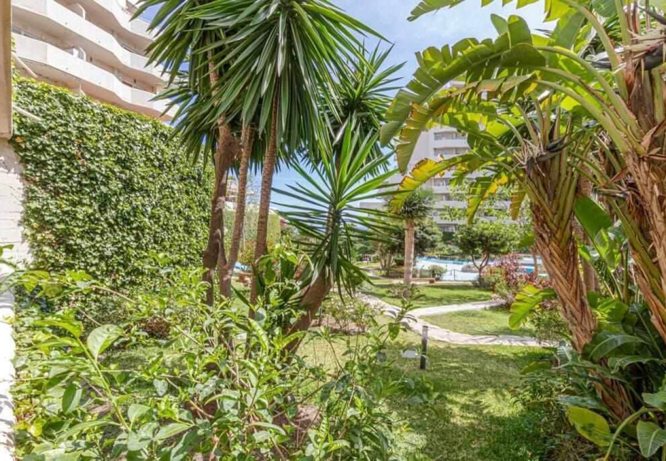 Apartamento en Benalmádena - Precioso piso con vistas al jardin en Benalbeach 