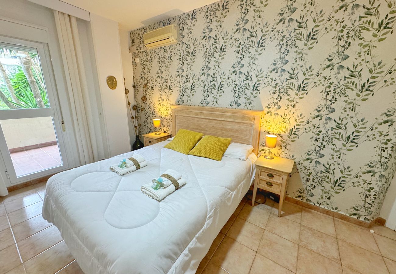 Apartamento en Benalmádena - Precioso piso con vistas al jardin en Benalbeach 