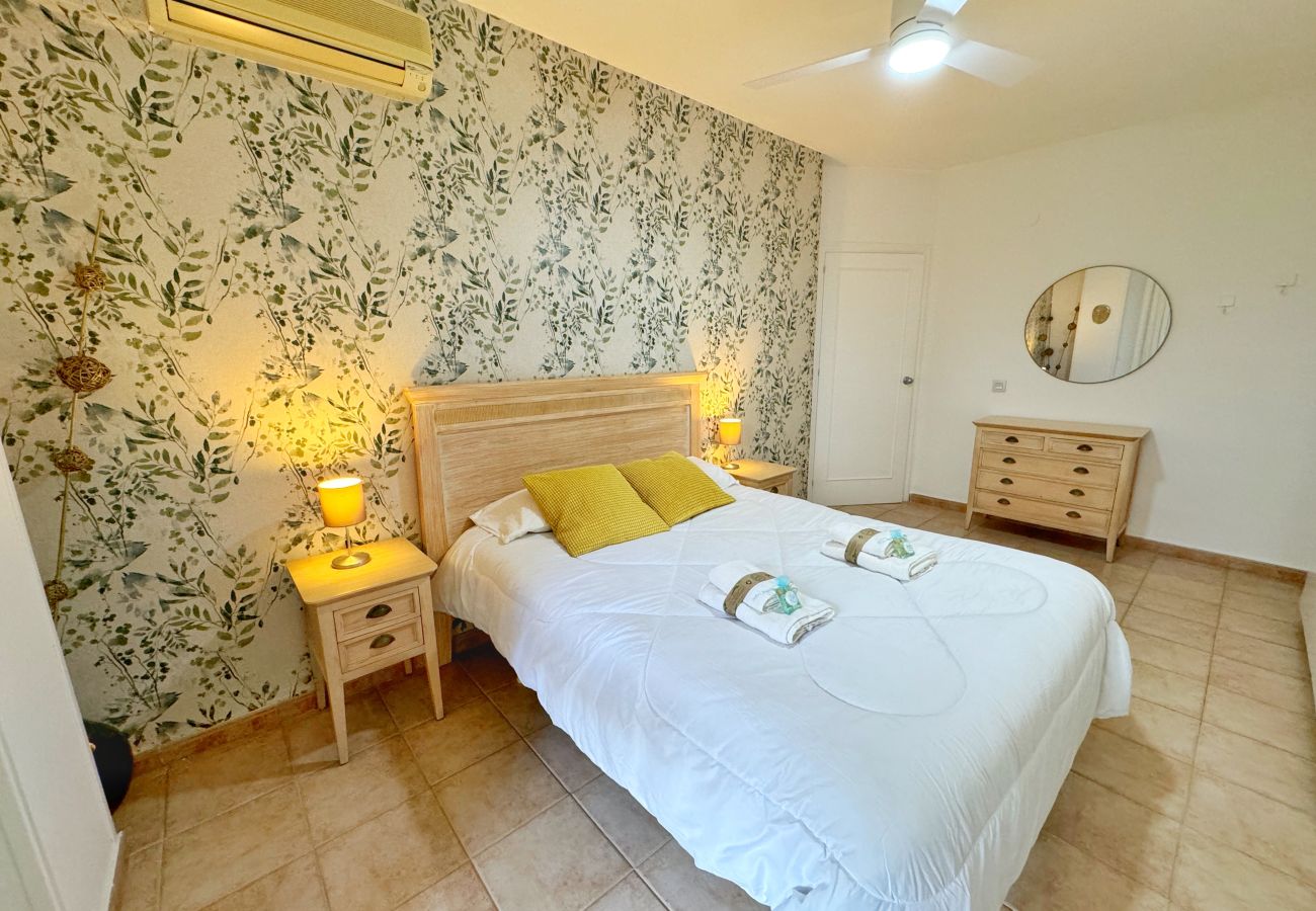 Apartamento en Benalmádena - Precioso piso con vistas al jardin en Benalbeach 