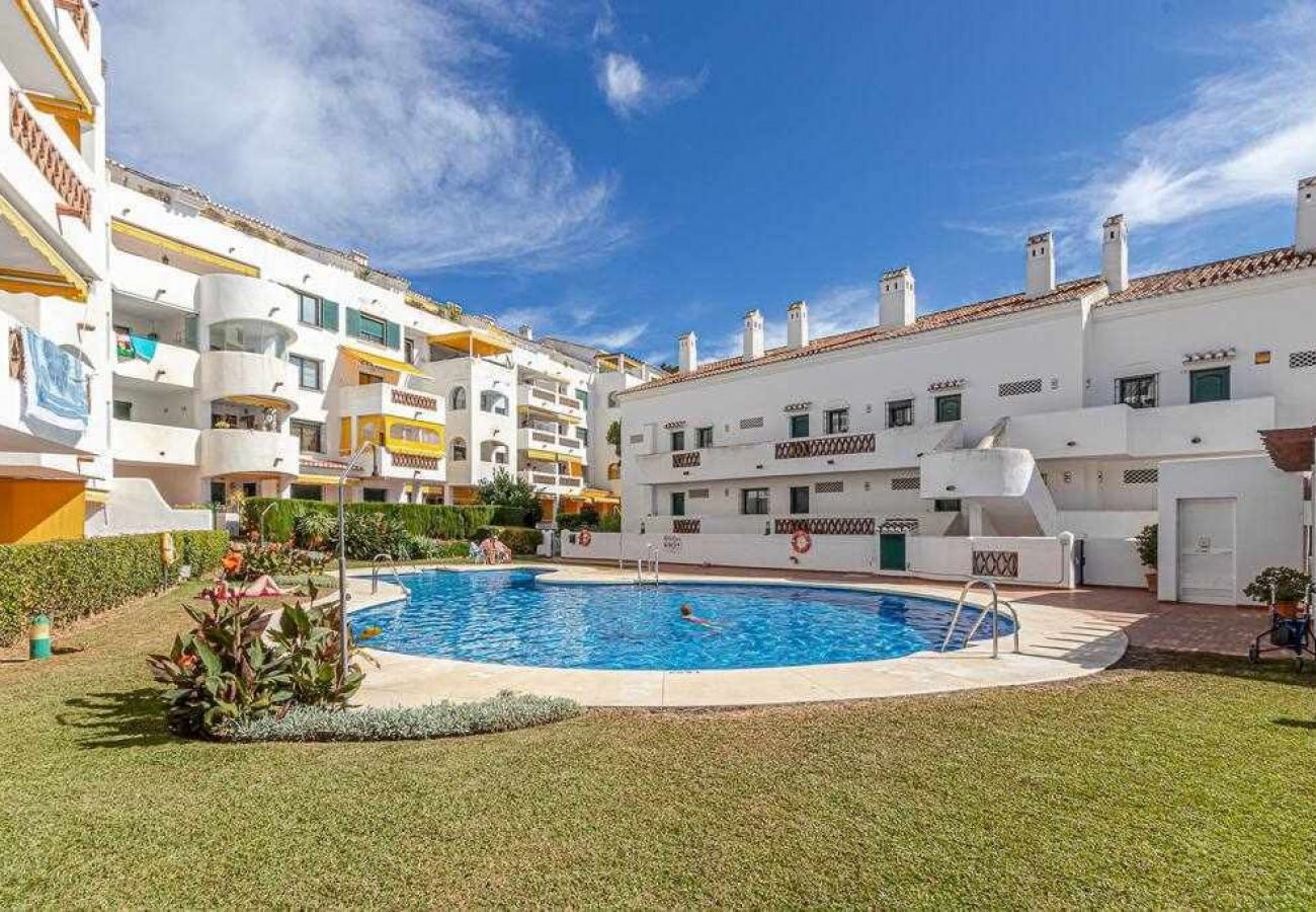 Apartamento en Benalmádena - Apartamento frente al Parque la Paloma con piscina 