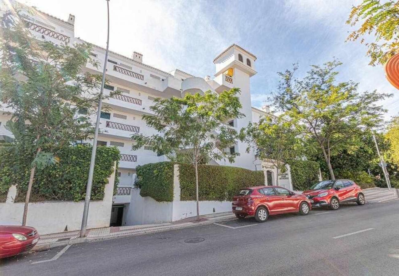 Apartamento en Benalmádena - Apartamento frente al Parque la Paloma con piscina 