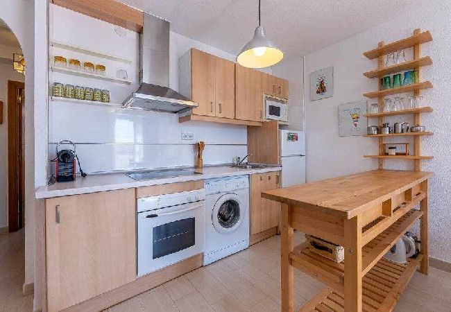 Apartamento en Benalmádena - Pueblo Evita- Apartamento andaluz con terraza. 