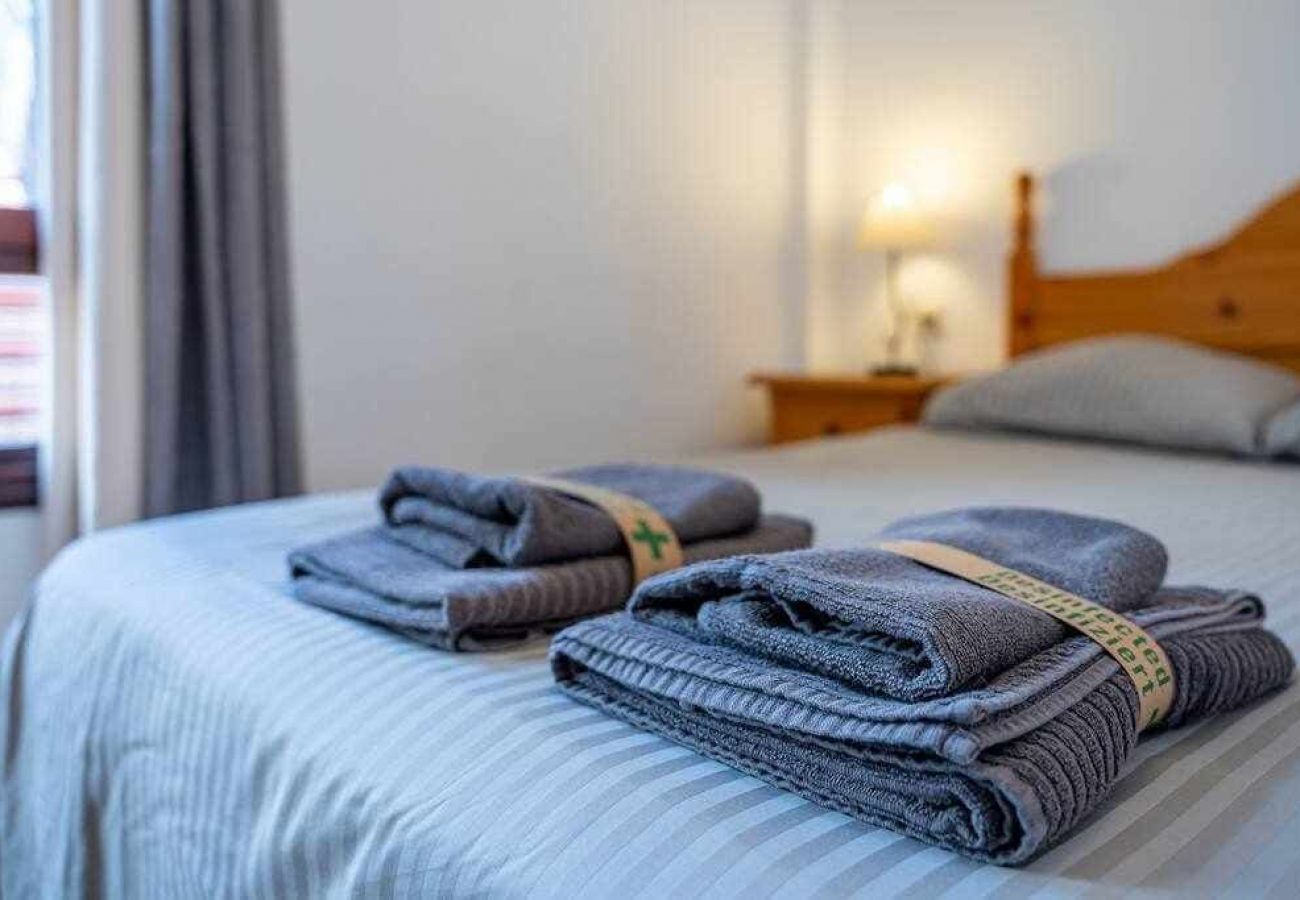 Apartamento en Benalmádena - Pueblo Evita- Apartamento andaluz con terraza. 