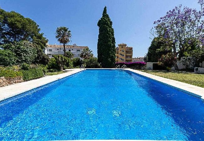 Apartamento en Benalmádena - Apartamento con vistas al mar + Parking. 