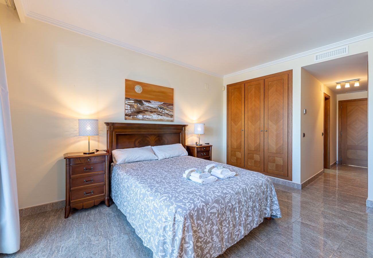 Apartamento en Benalmádena - BELLAGIO- Elegante piso para 6 a 1 min de la playa