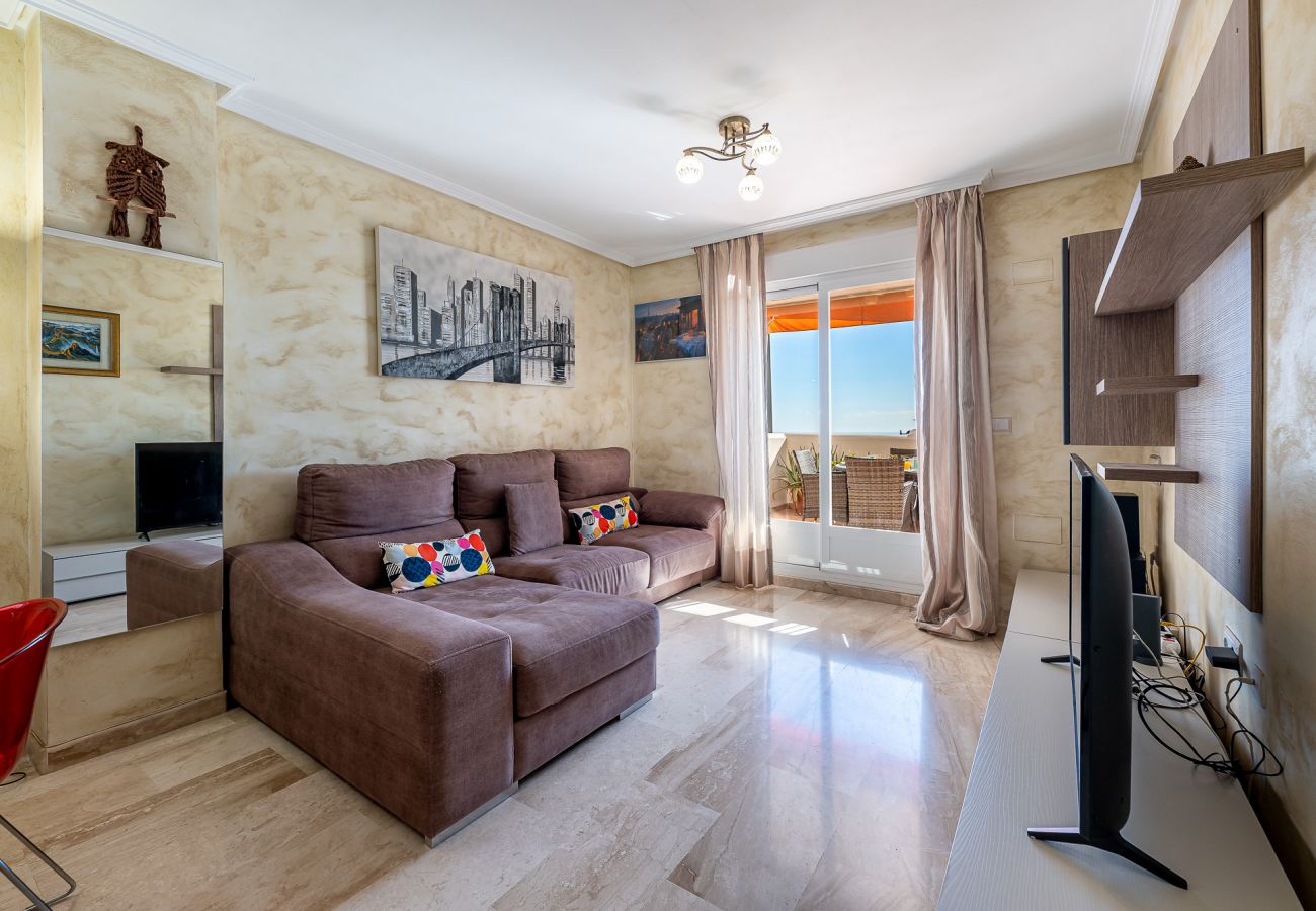 Apartamento en Benalmádena - Apartamento para 5 con hermosa terraza y vistas 