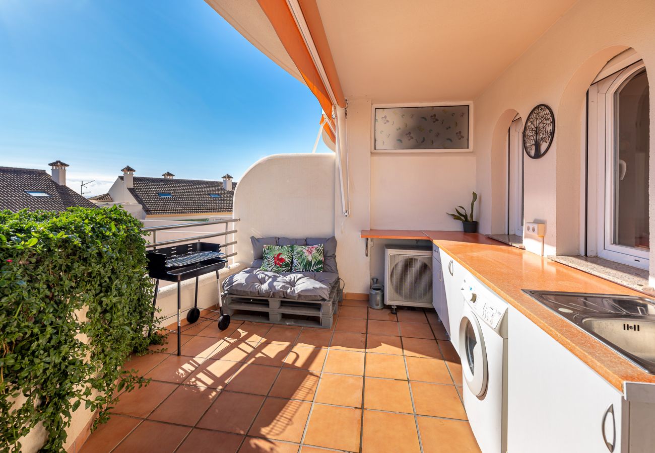 Apartamento en Benalmádena - Apartamento para 5 con hermosa terraza y vistas 