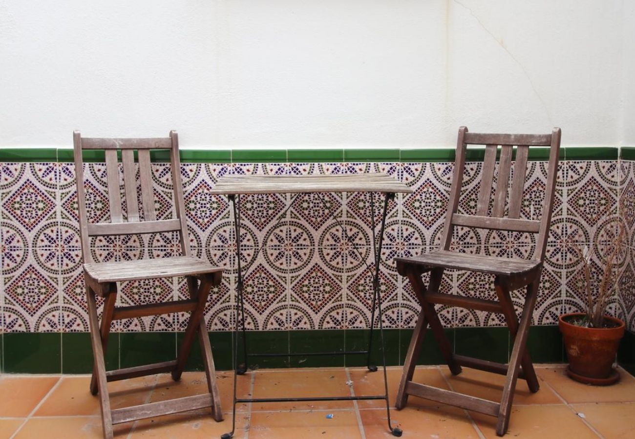 Apartamento en Torremolinos - Piso en la carihuela a 1 min de la playa 