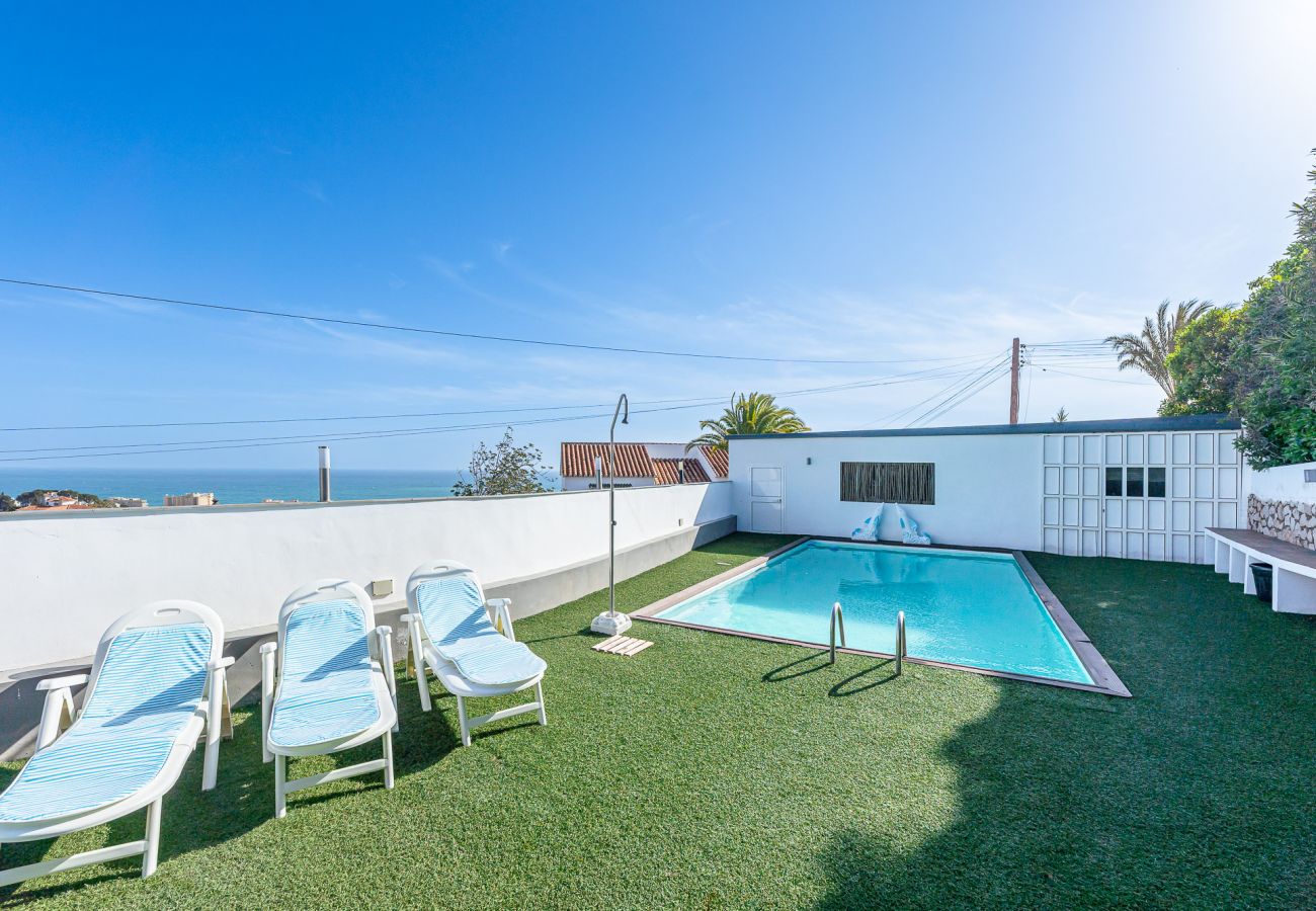 Villa en Fuengirola - VILLA PERTUCH-Increible villa con vista y piscina 