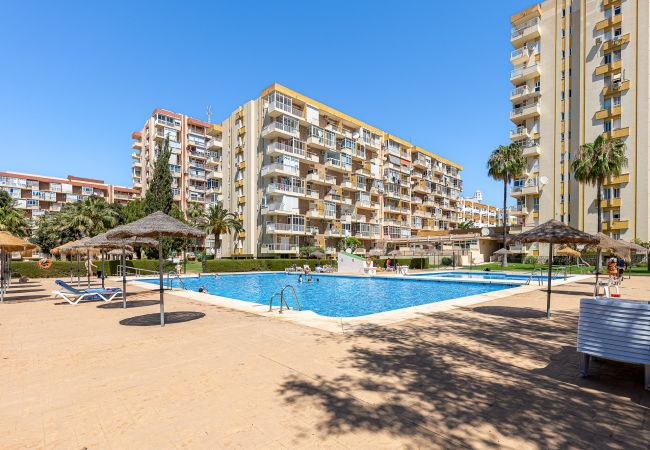 Estudio en Benalmádena - Moderno estudio para 3 en aguila