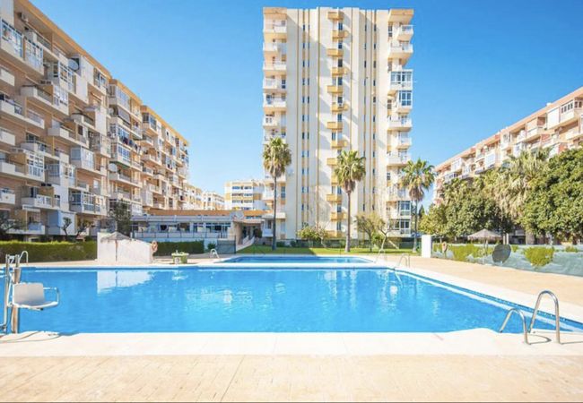 Apartamento en Benalmádena - Comodo apartamento para 4 en Hercules 