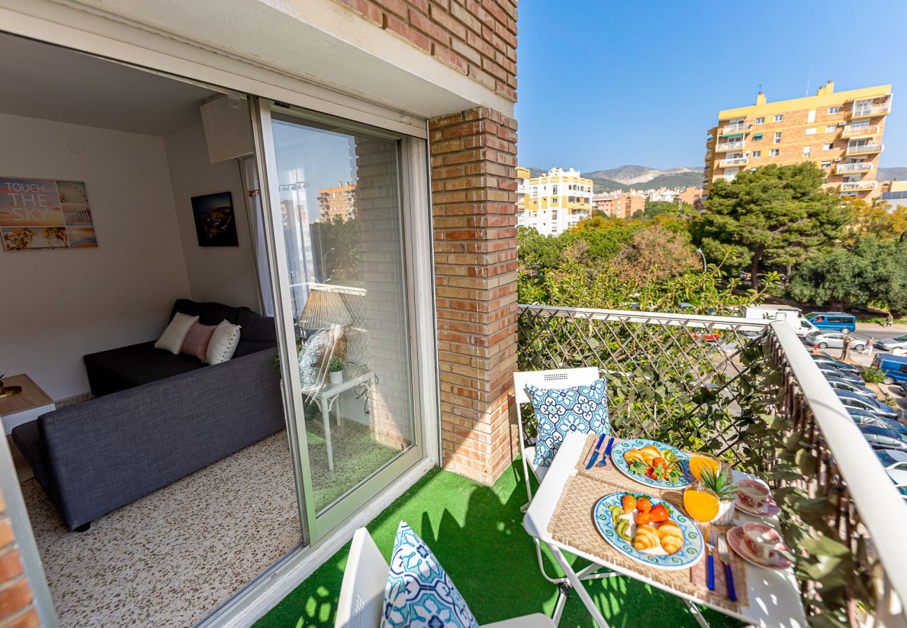 Apartamento en Benalmádena - Comodo apartamento para 4 en Hercules 