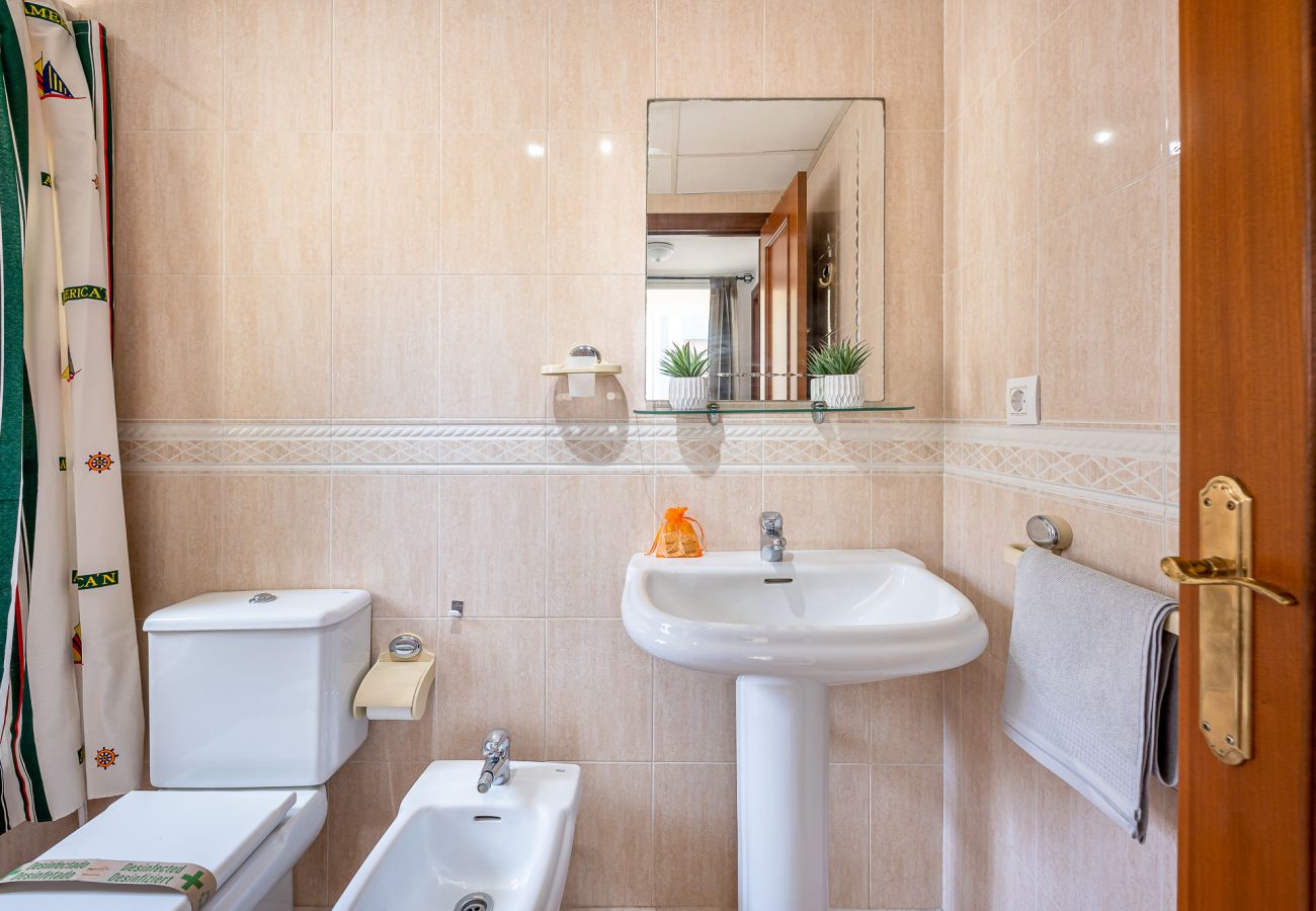 Apartamento en Torremolinos - Apartamento en la carihuela a 1 min de la playa