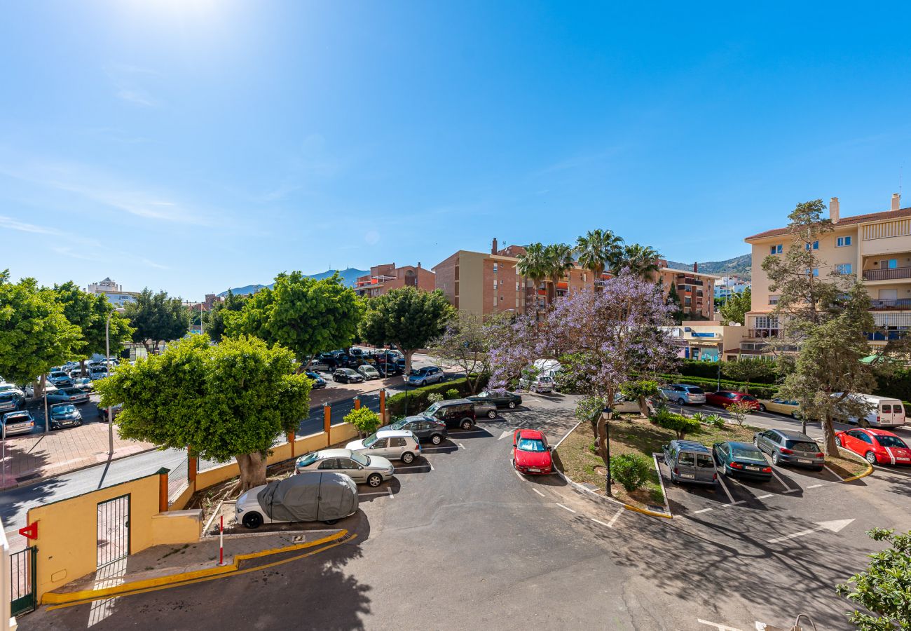 Apartamento en Benalmádena - Apartamento para 4 en Piscis con piscinas