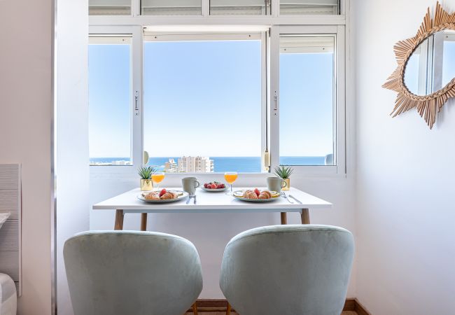 Estudio en Benalmádena - Estudio en las Naciones con vistas al mar