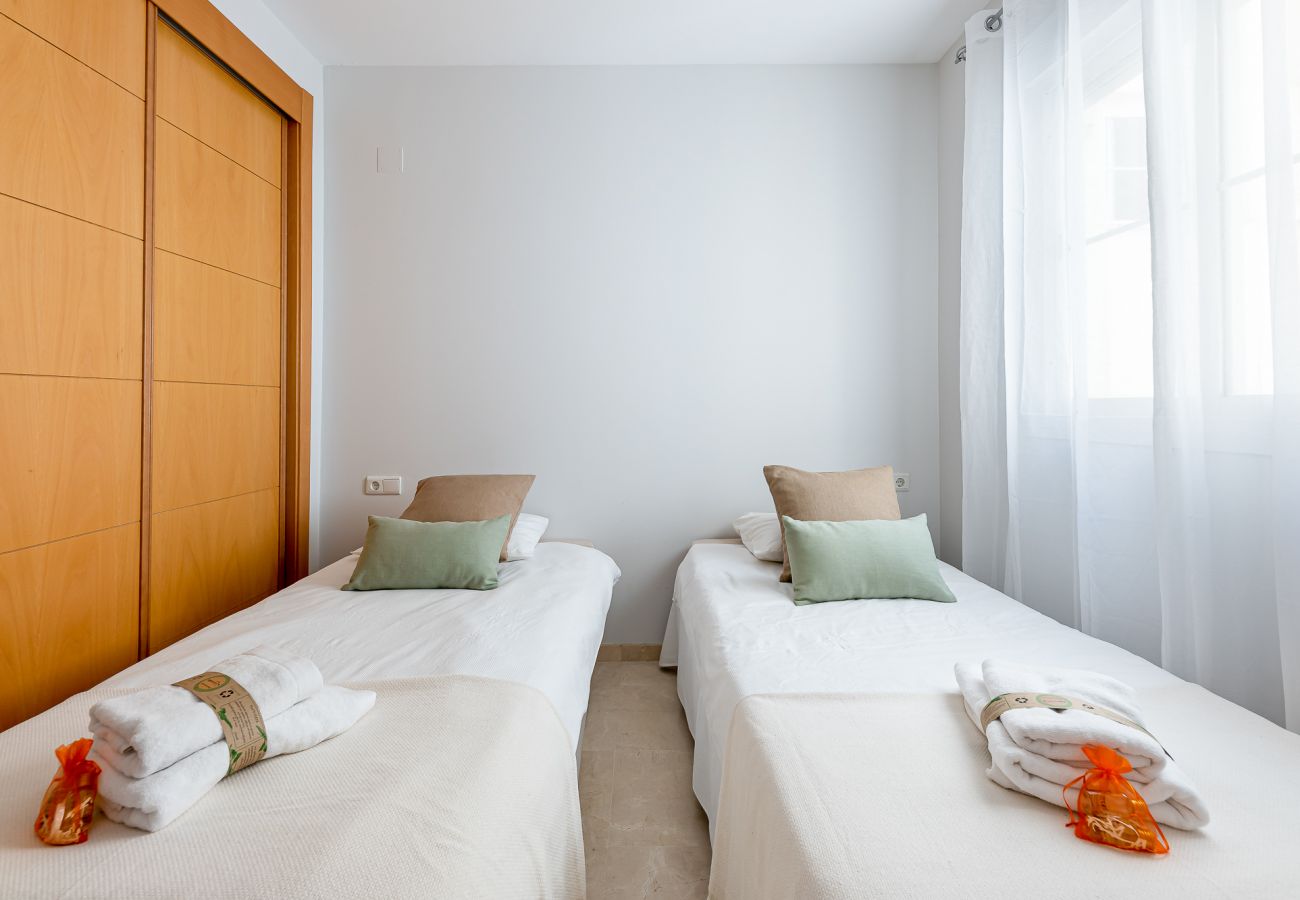 Apartamento en Benalmádena -  Piso en arenal con vista al golf y mar