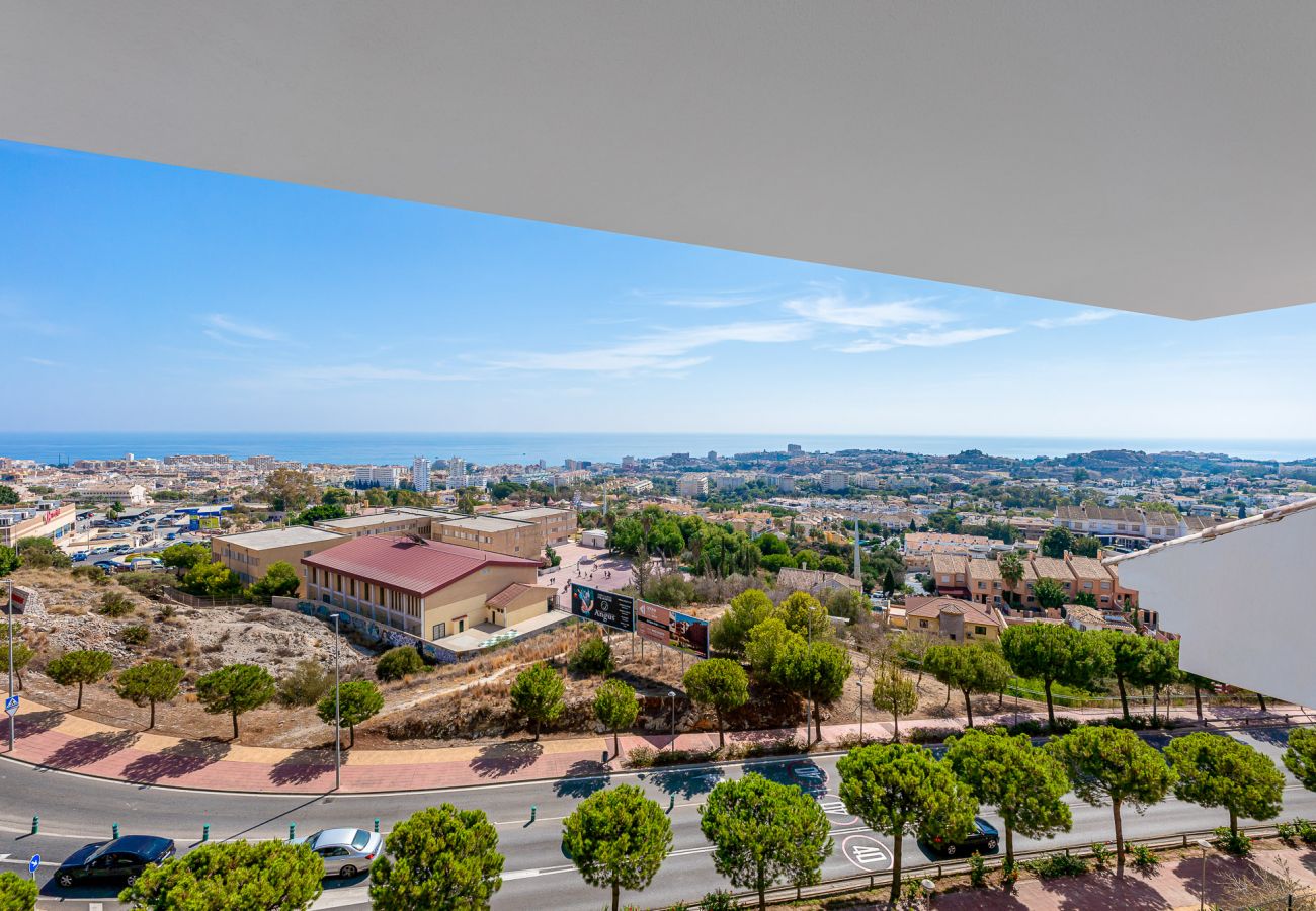 Apartamento en Benalmádena - Espectacular piso para 6 con vistas al mar 