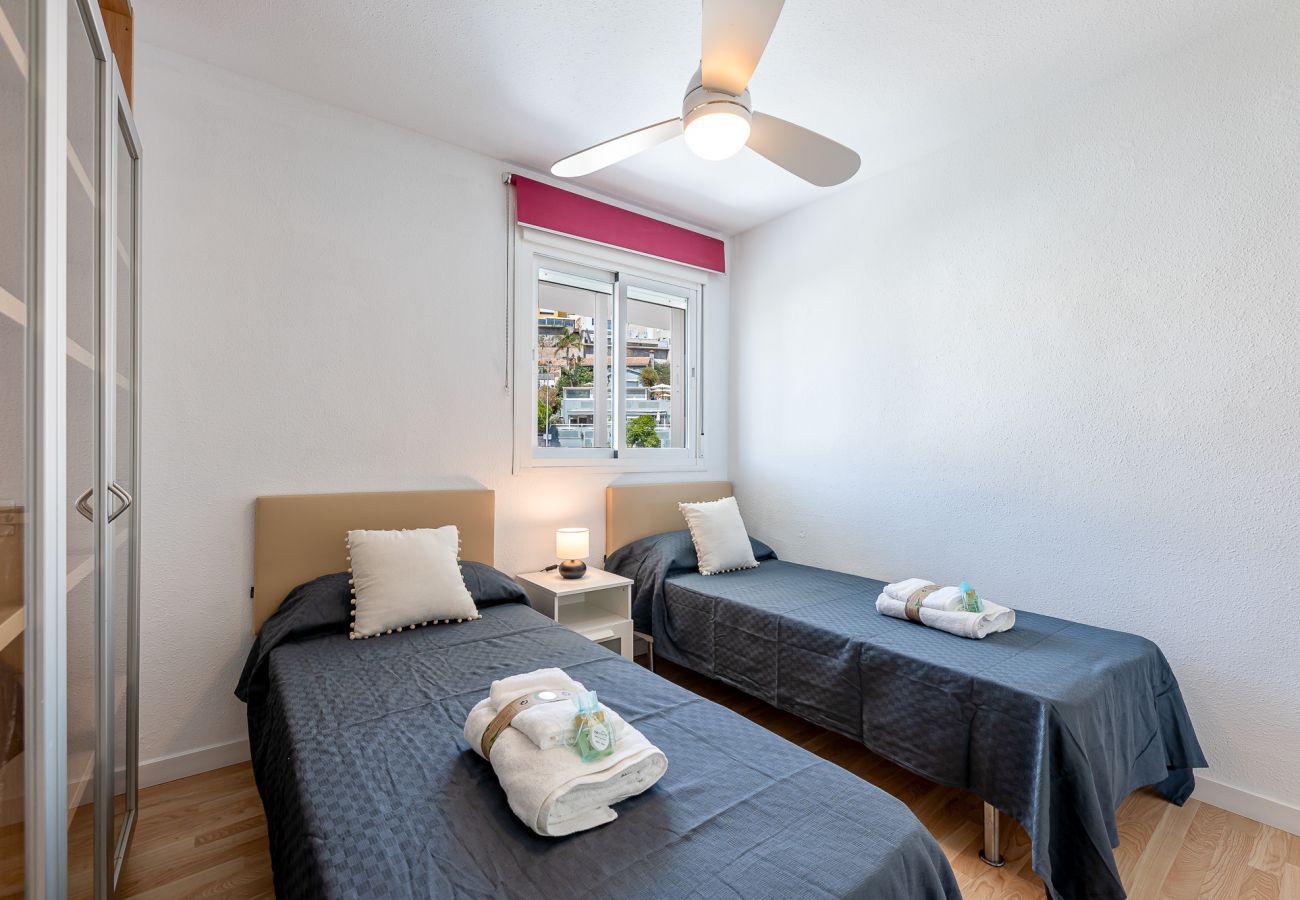 Apartamento en Benalmádena - Espectacular piso para 6 con vistas al mar 