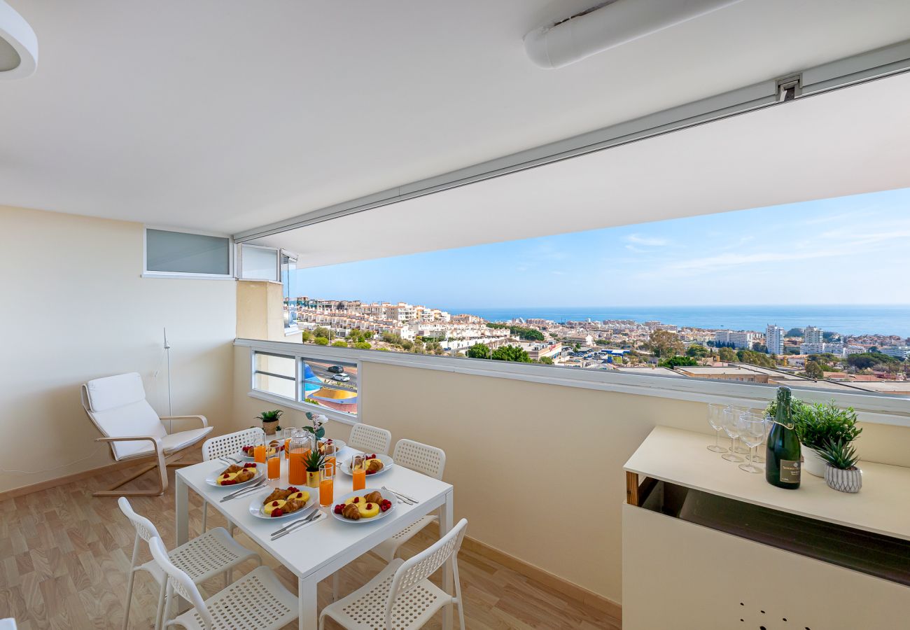 Apartamento en Benalmádena - Espectacular piso para 6 con vistas al mar 