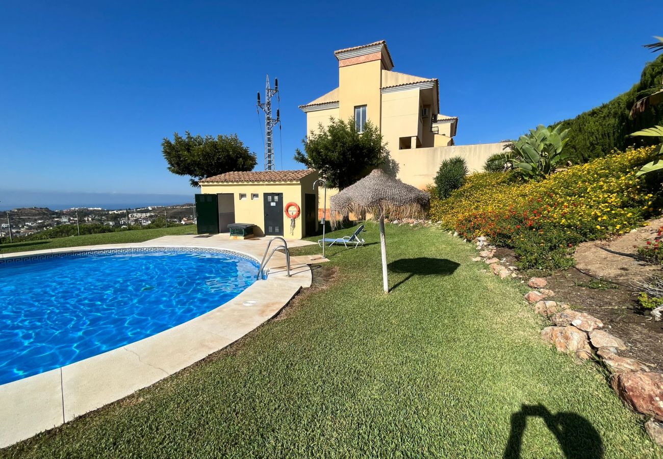 Apartamento en Benalmádena - Espectacular piso para 6 con vistas al mar 