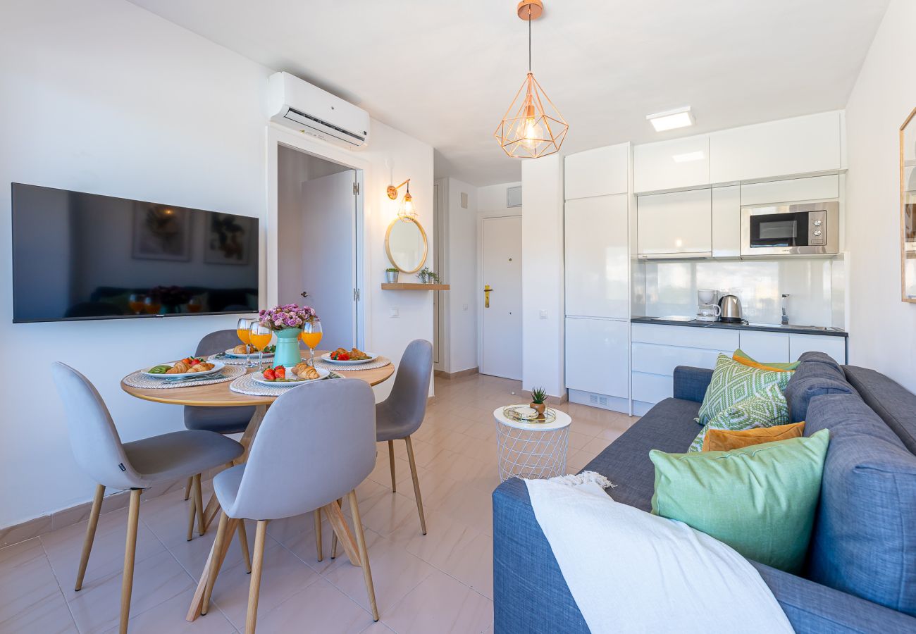 Apartamento en Benalmádena - Acogedor apartamento en Naciones con hermosa vista 