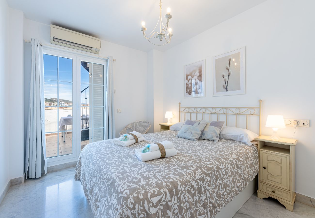 Apartamento en Benalmádena - Espectacular atico con terraza y vistas panoramicas 
