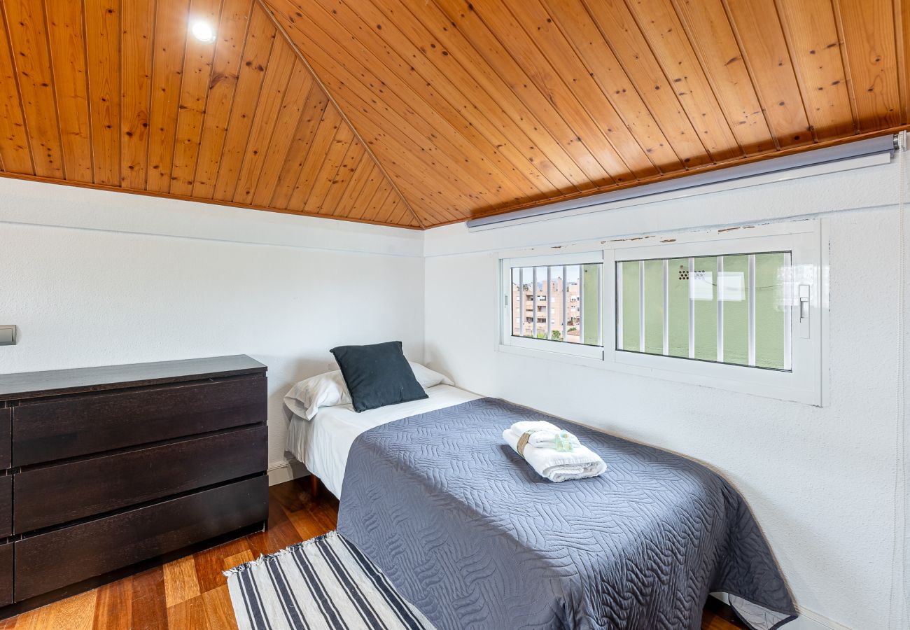 Apartamento en Málaga -  Atico Duplex en Guadalmar a 1 min de la playa 