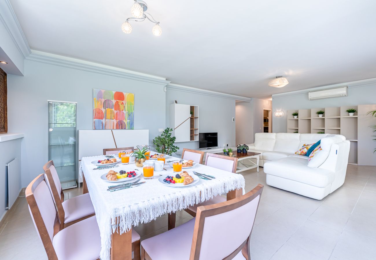 Apartamento en Fuengirola - Espacioso piso en el Higueron 