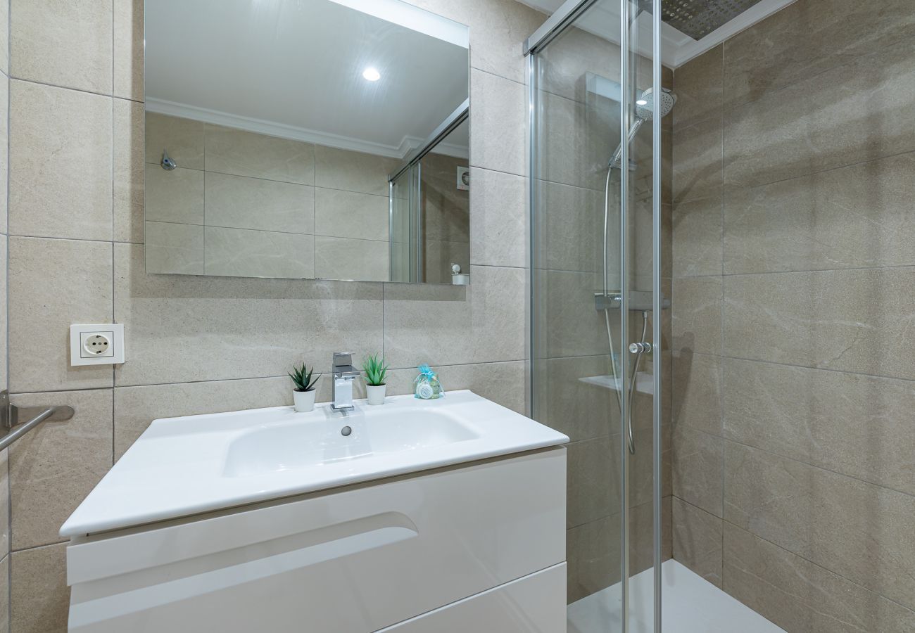 Apartamento en Torremolinos - Moderno piso en primera linea de playamar