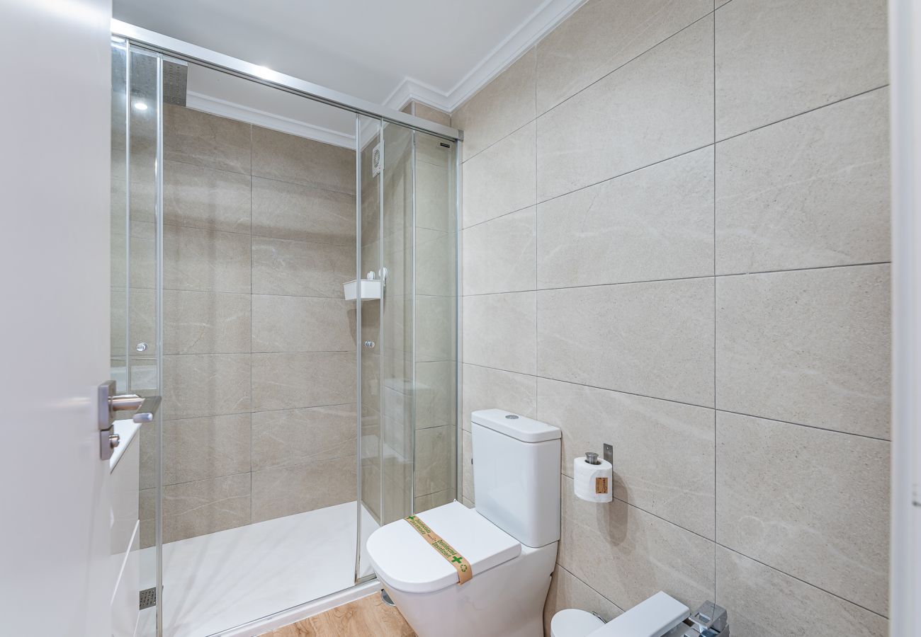 Apartamento en Torremolinos - Moderno piso en primera linea de playamar