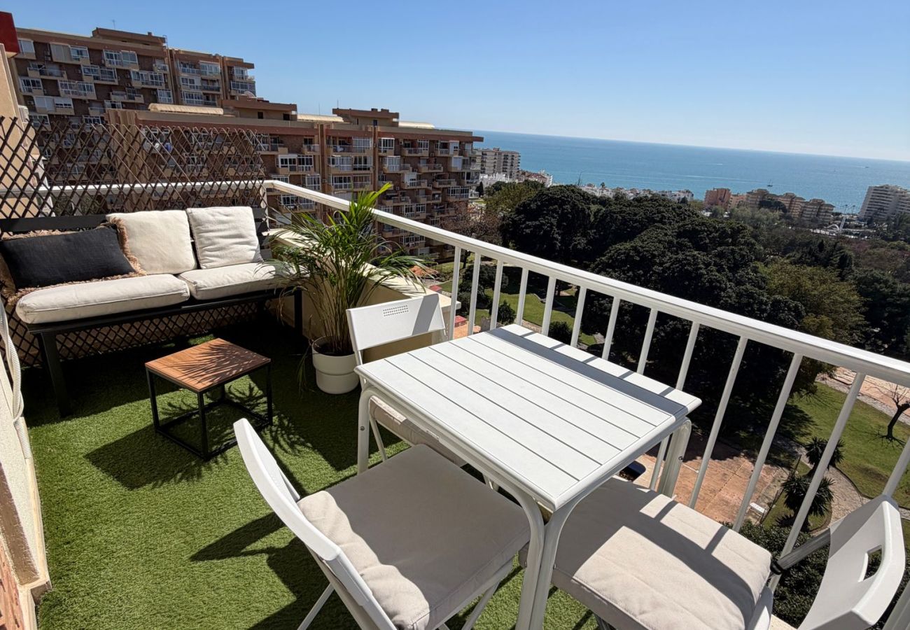 Apartamento en Arroyo de la Miel - Piso en iris con Hermosas vistas
