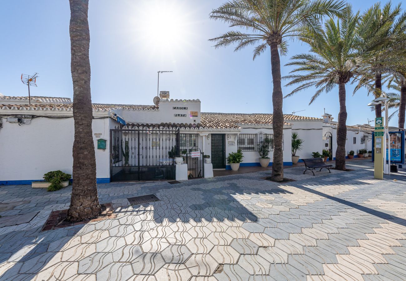 Apartamento en Benalmádena - Acogedor piso para 5 frente al mar 