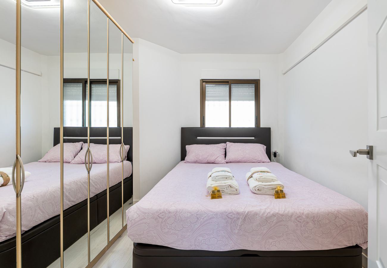Villa en Fuengirola - Estilosa Villa en Benalmadena para 8 
