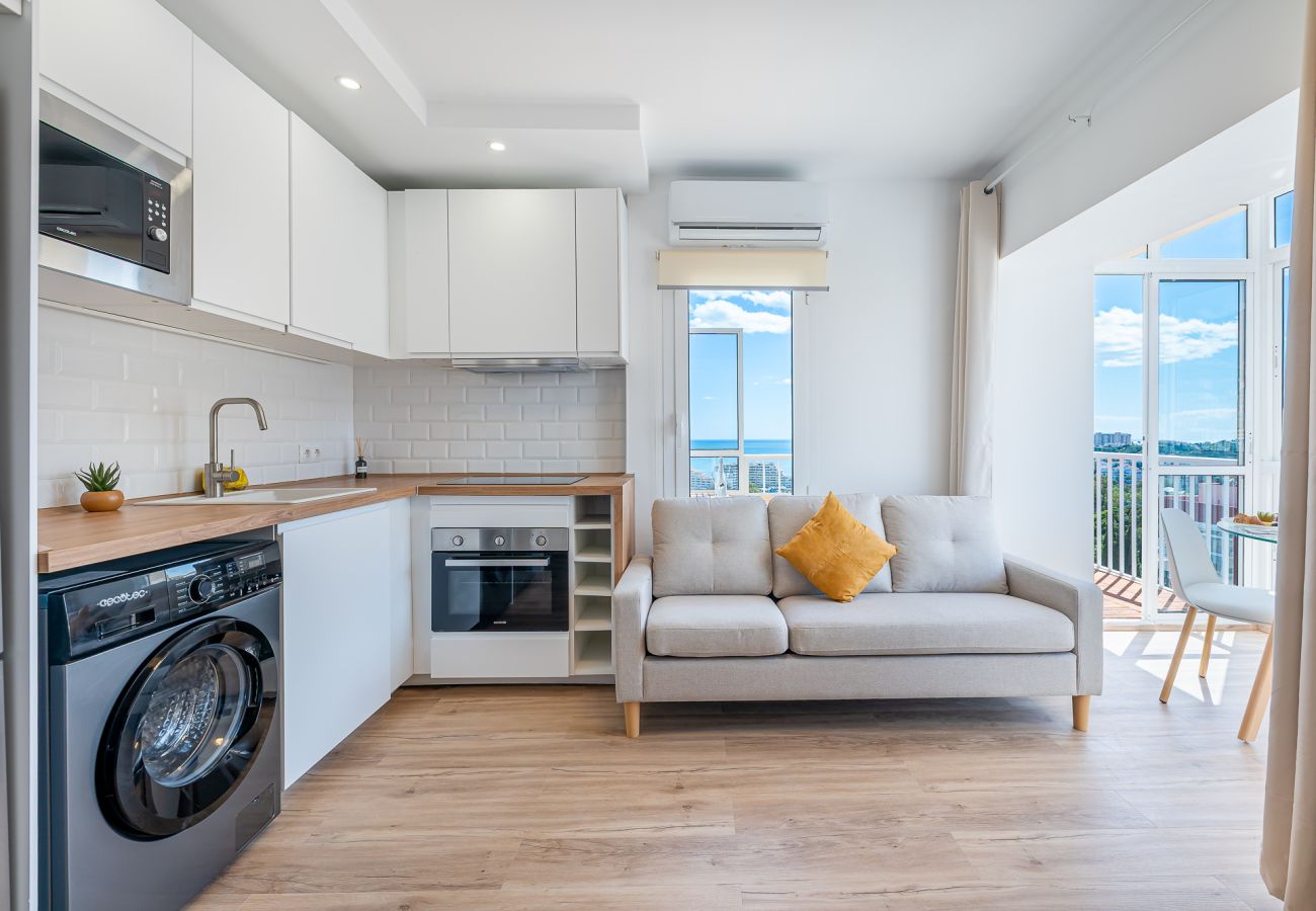 Apartamento en Benalmádena -  Renovado piso con hermosas vistas en Iris