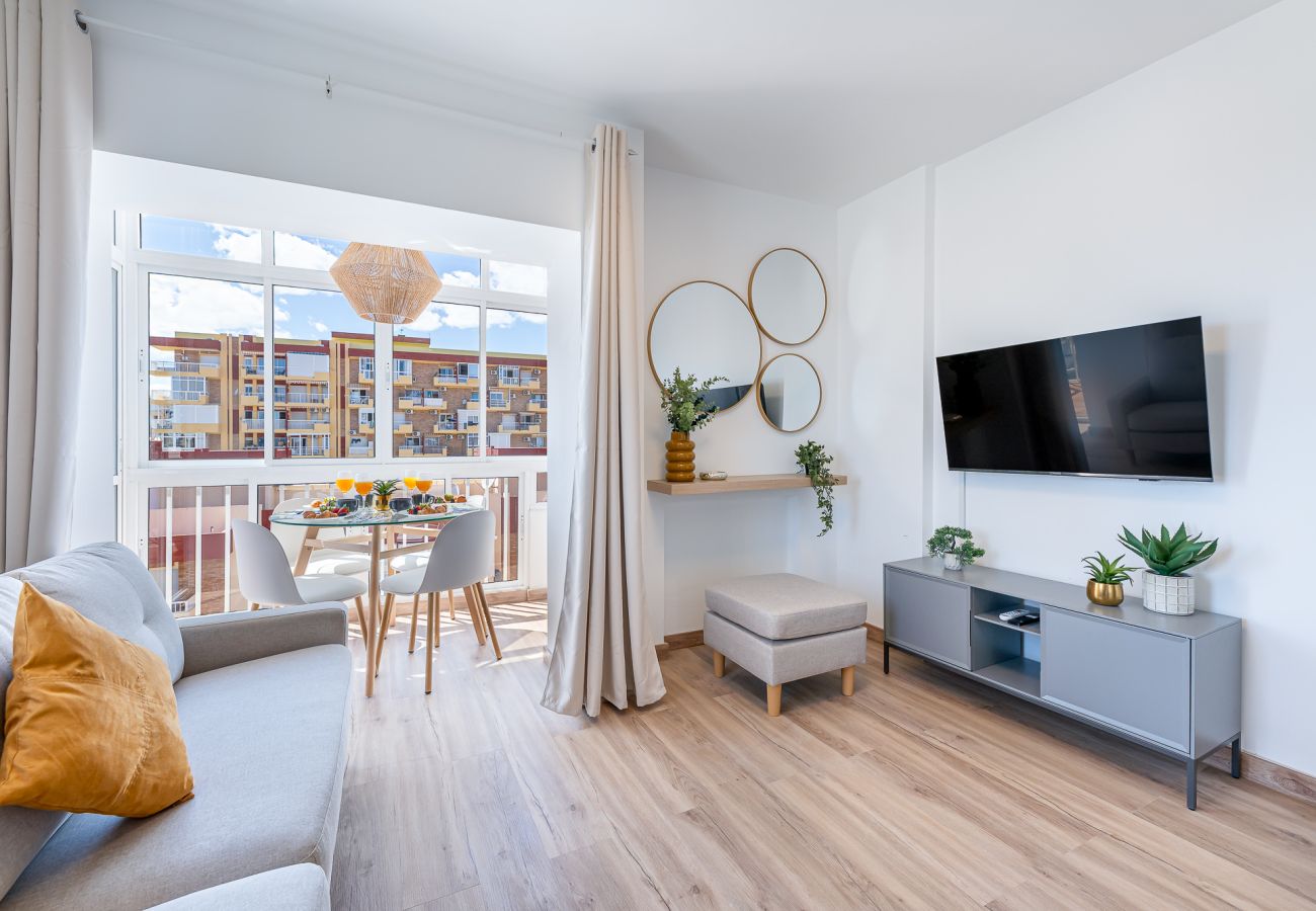 Apartamento en Benalmádena -  Renovado piso con hermosas vistas en Iris