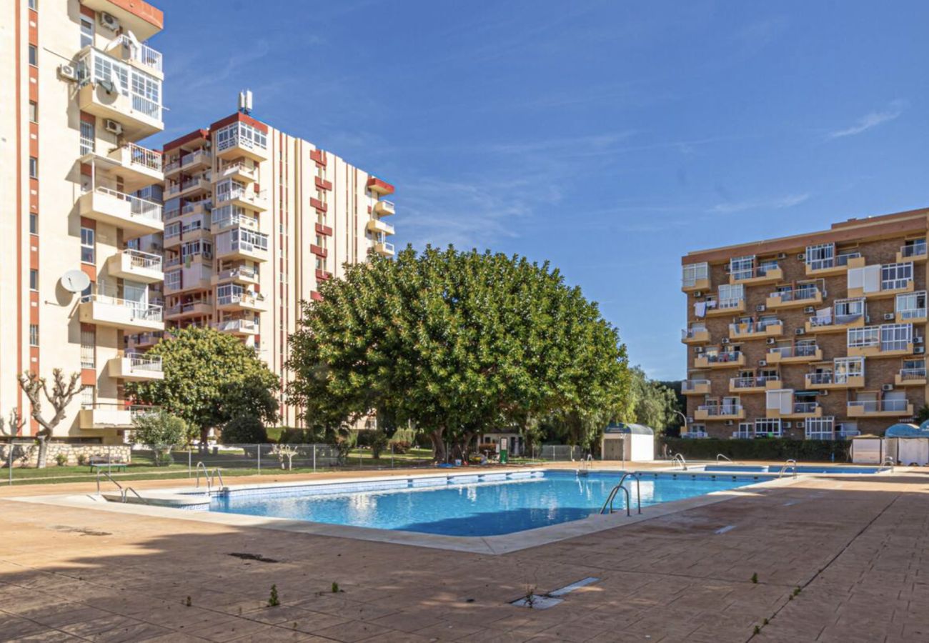 Apartamento en Benalmádena -  Renovado piso con hermosas vistas en Iris