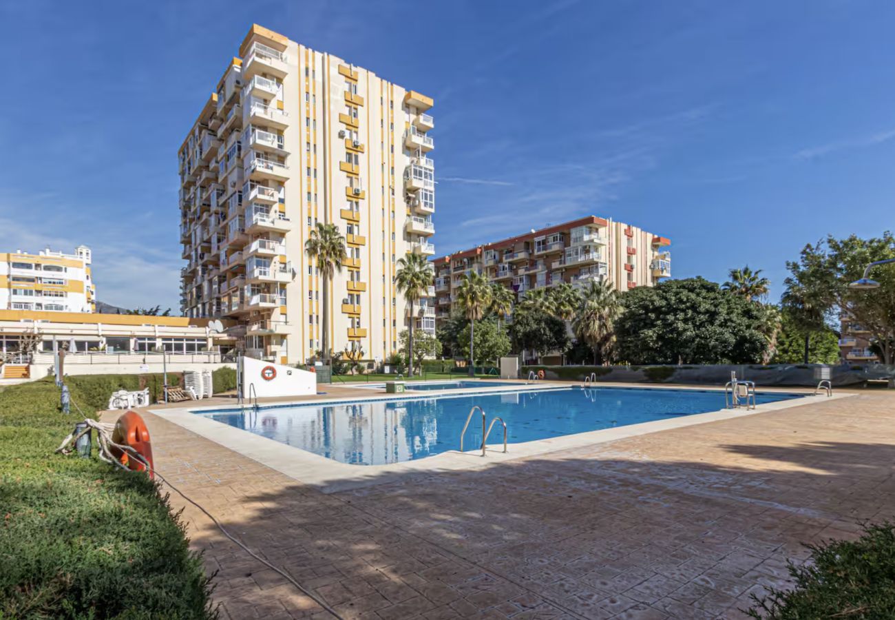 Apartamento en Benalmádena -  Renovado piso con hermosas vistas en Iris