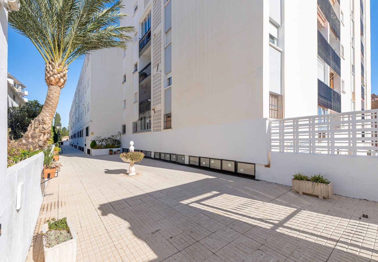 Apartamento en Benalmádena - Piso a 2 min de la playa con amplia terraza