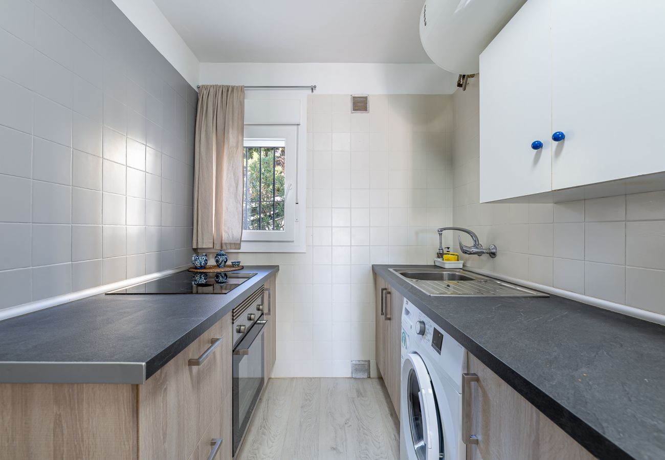 Apartamento en Benalmádena - Piso a 2 min de la playa con amplia terraza