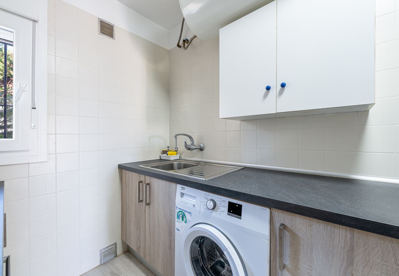 Apartamento en Benalmádena - Piso a 2 min de la playa con amplia terraza