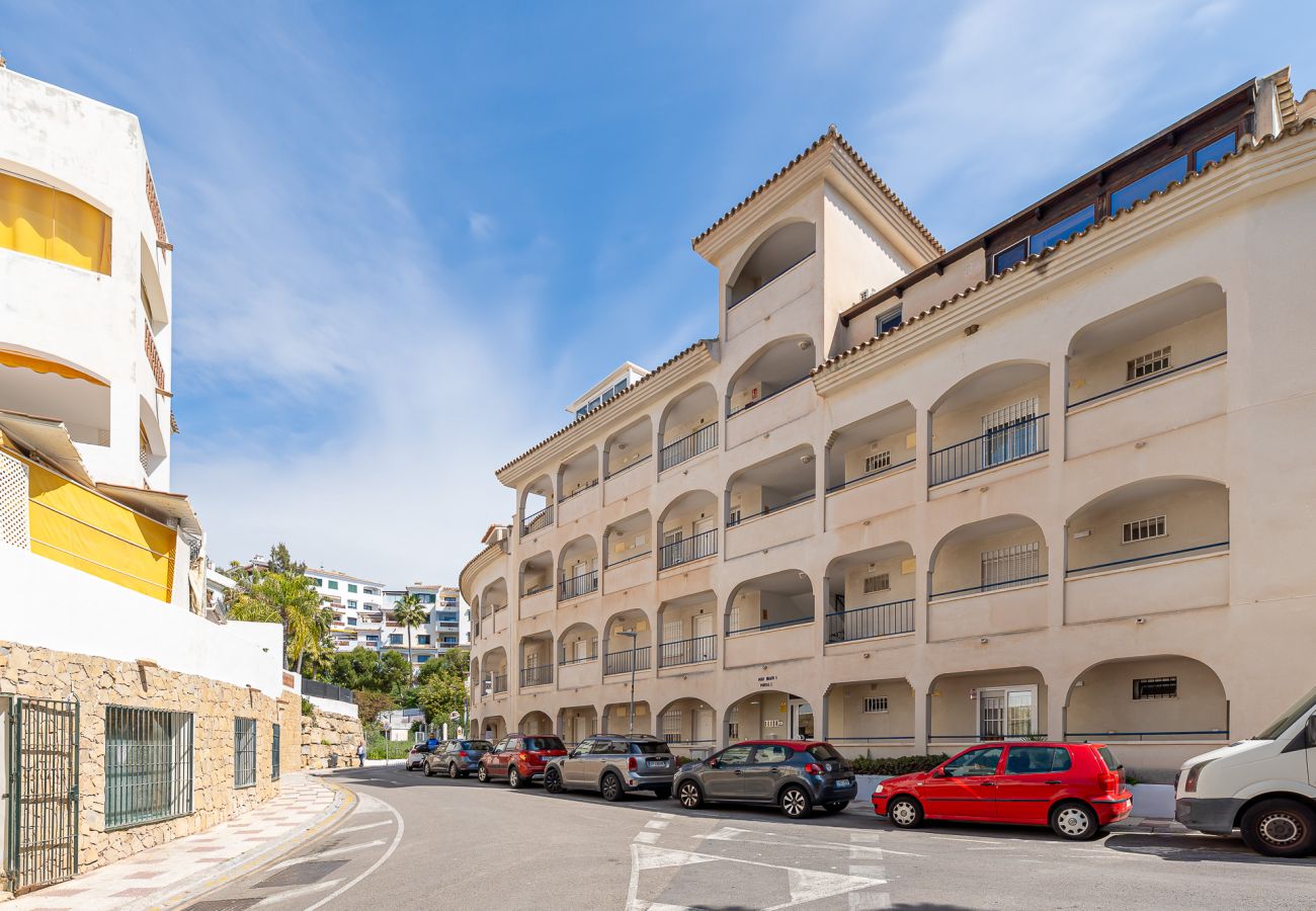 Apartamento en Benalmádena - Acogedor piso para 4 en Torrequebrada