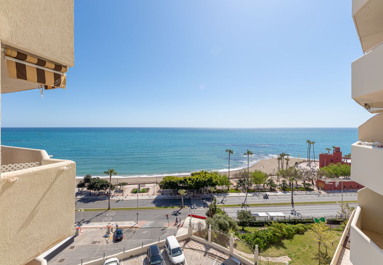 Apartamento en Benalmádena - Piso para 4 en Benalbeach con vistas al mar