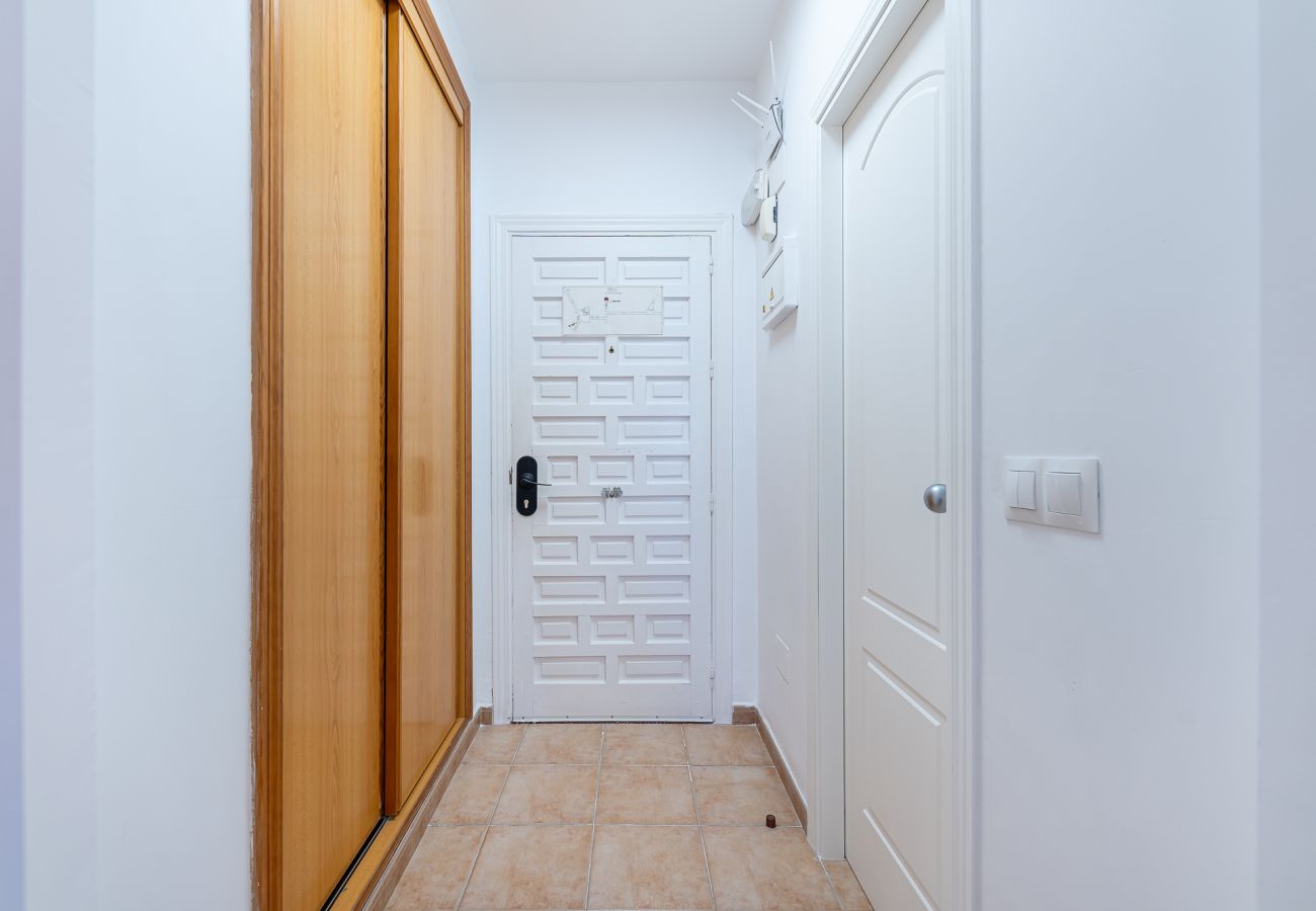 Apartamento en Benalmádena - Piso para 4 en Benalbeach con vistas al mar