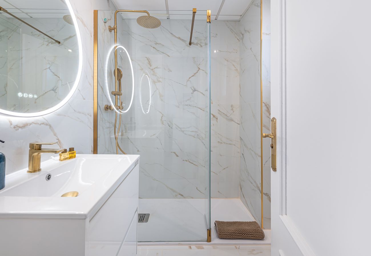 Apartamento en Torremolinos - El patio andaluz en la carihuela 1 min playa 