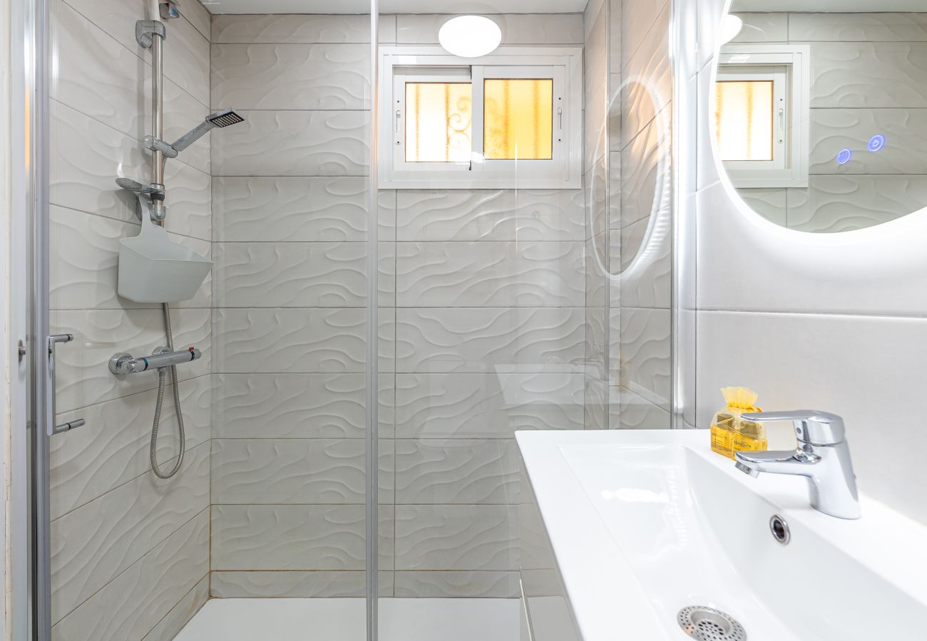 Estudio en Benalmádena - Contemporáneo estudio con hermosa vista en Minerva